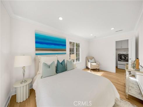 32  Silveroak  , Irvine, CA