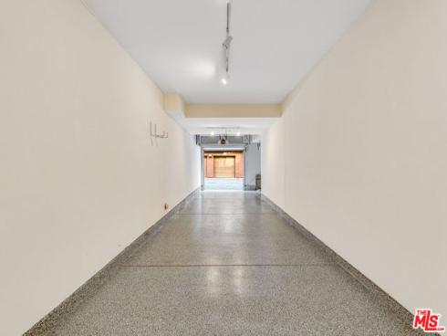 507  Rockefeller  , Irvine, CA