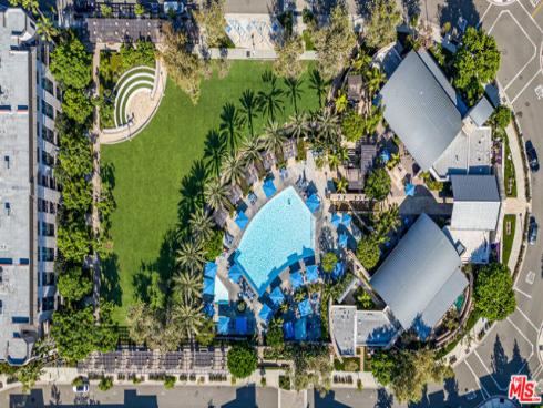 507  Rockefeller  , Irvine, CA