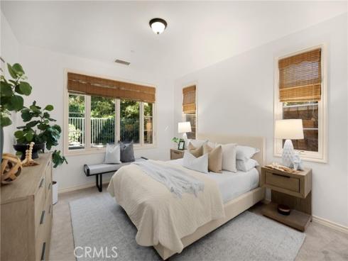 34  Tall Hedge  , Irvine, CA