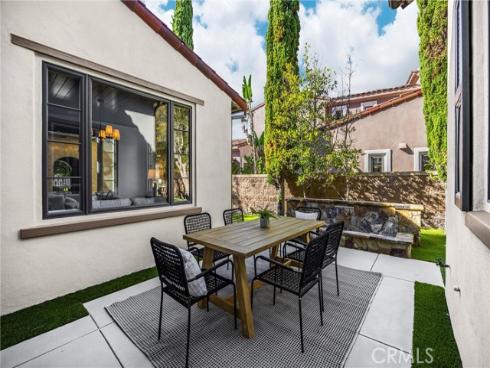 34  Tall Hedge  , Irvine, CA