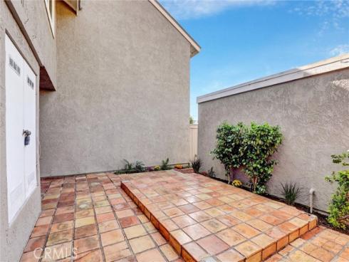 10  Pendelton  , Irvine, CA