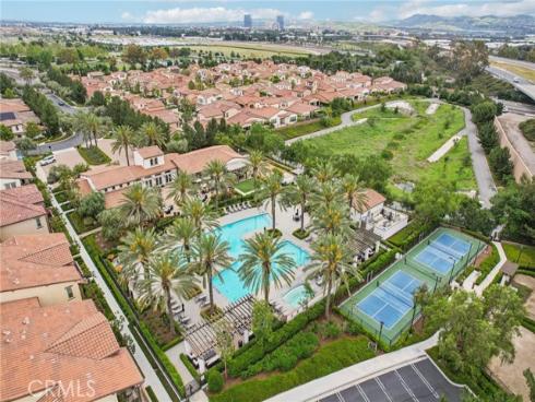 253  Carlow  , Irvine, CA