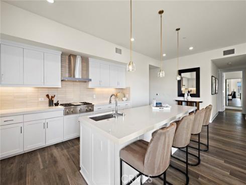 1500  Rivington  , Irvine, CA