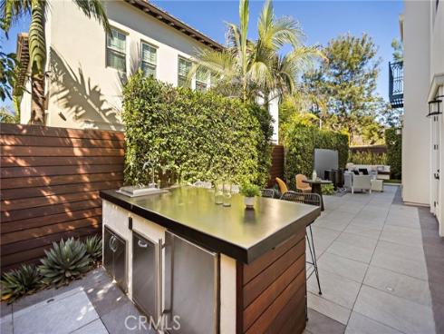 51  Fenway  , Irvine, CA