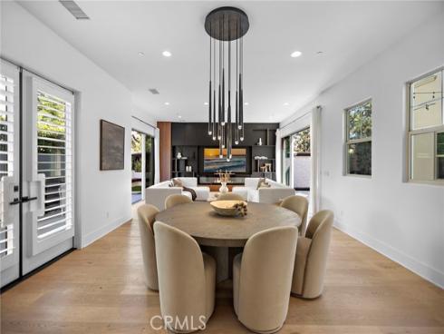 51  Fenway  , Irvine, CA