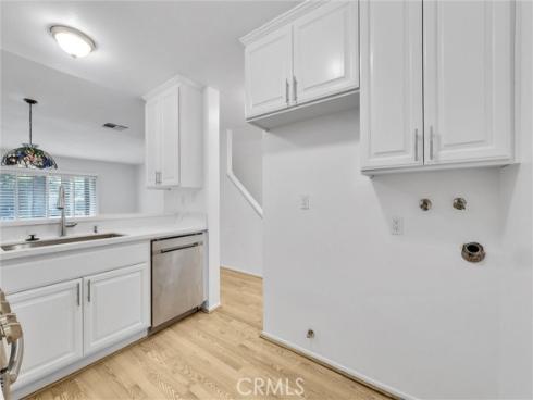 400  Orange Blossom  127 , Irvine, CA