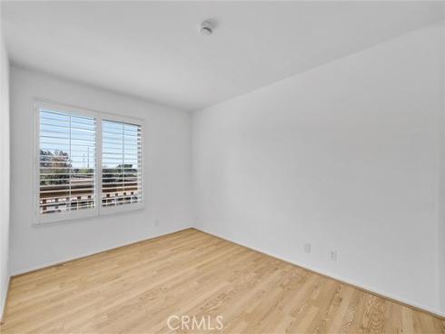 400  Orange Blossom  127 , Irvine, CA