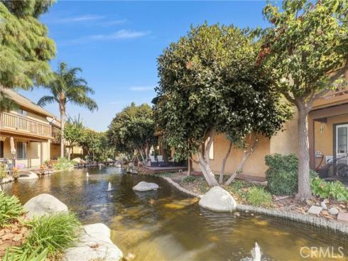 400  Orange Blossom  127 , Irvine, CA