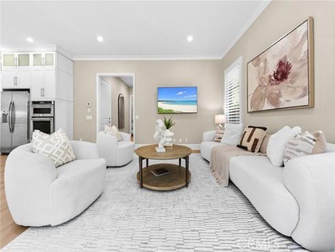 51  Thoroughbred  , Irvine, CA