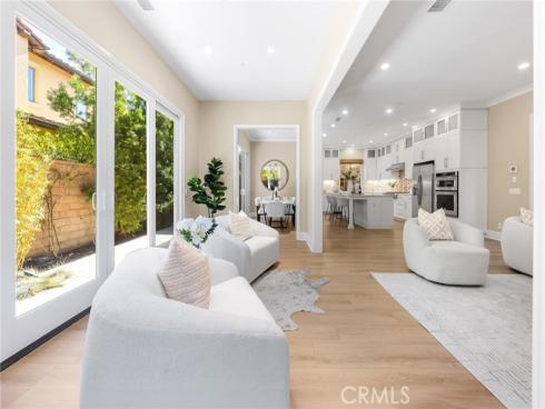 51  Thoroughbred  , Irvine, CA