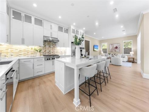 51  Thoroughbred  , Irvine, CA