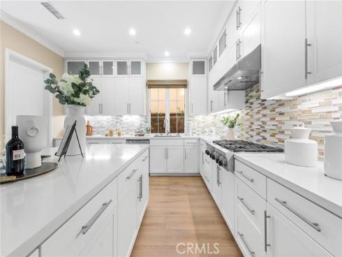 51  Thoroughbred  , Irvine, CA