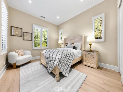 51  Thoroughbred  , Irvine, CA