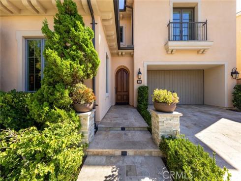 51  Thoroughbred  , Irvine, CA