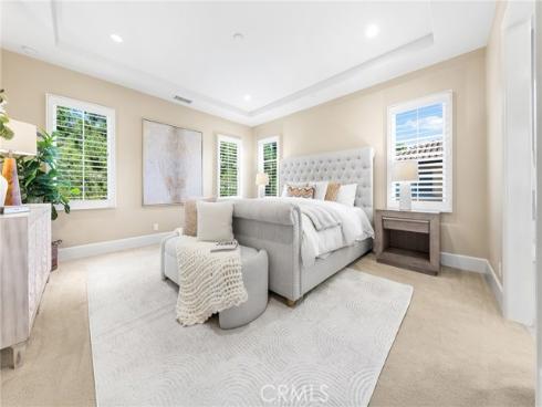 51  Thoroughbred  , Irvine, CA