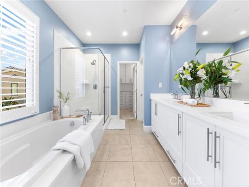 51  Thoroughbred  , Irvine, CA