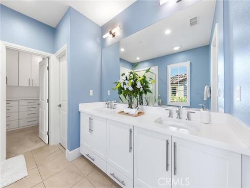 51  Thoroughbred  , Irvine, CA