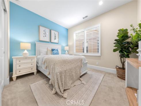 51  Thoroughbred  , Irvine, CA