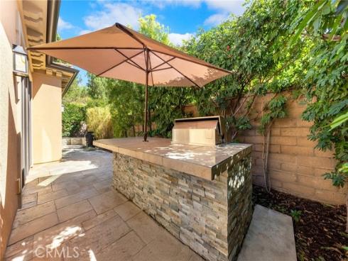 51  Thoroughbred  , Irvine, CA