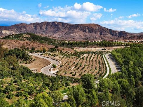 51  Thoroughbred  , Irvine, CA