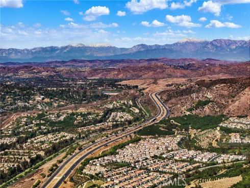 51  Thoroughbred  , Irvine, CA