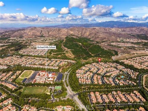 51  Thoroughbred  , Irvine, CA