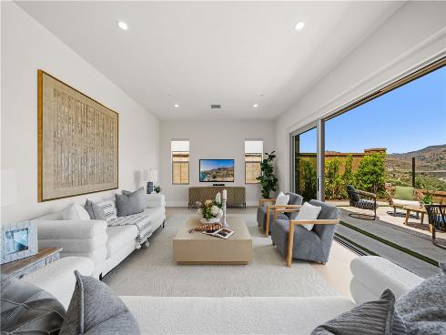 122  Mossvine  , Irvine, CA