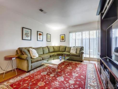 220  Lemon Grove  , Irvine, CA