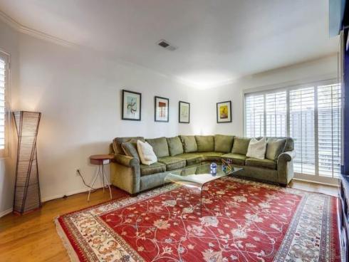 220  Lemon Grove  , Irvine, CA