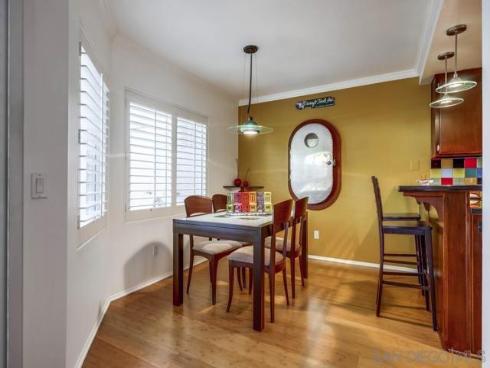 220  Lemon Grove  , Irvine, CA