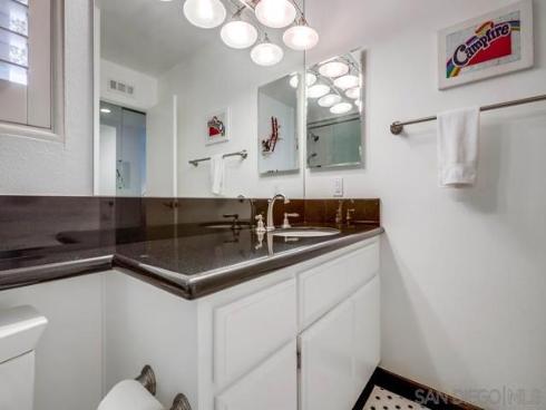 220  Lemon Grove  , Irvine, CA