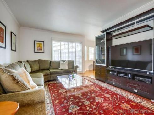 220  Lemon Grove  , Irvine, CA