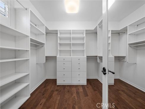 35  Twin Gables  , Irvine, CA