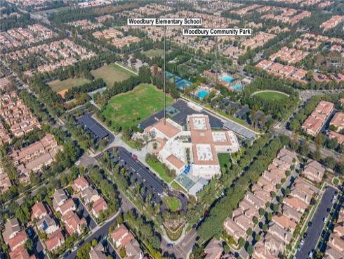 35  Twin Gables  , Irvine, CA