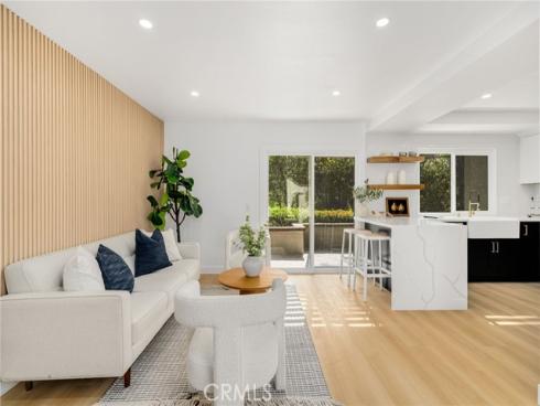 1  Misty Meadow #30  , Irvine, CA