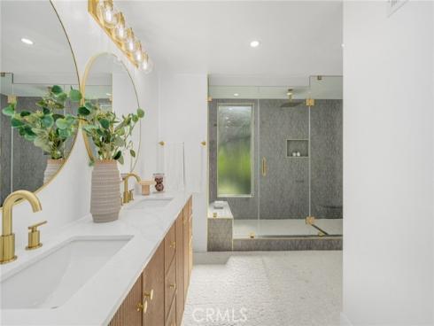 1  Misty Meadow #30  , Irvine, CA