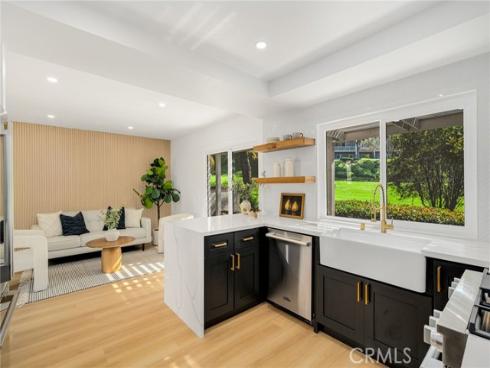 1  Misty Meadow #30  , Irvine, CA