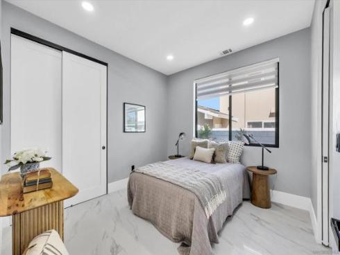 18802  Saginaw Drive  , Irvine, CA