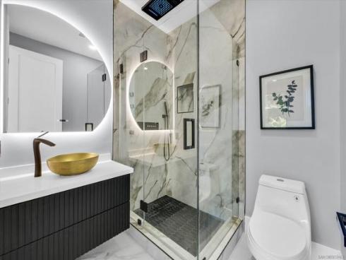 18802  Saginaw Drive  , Irvine, CA