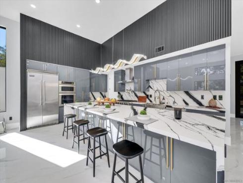 18802  Saginaw Drive  , Irvine, CA