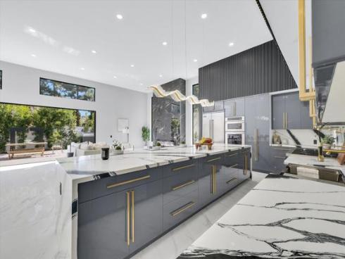 18802  Saginaw Drive  , Irvine, CA