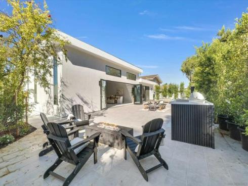 18802  Saginaw Drive  , Irvine, CA