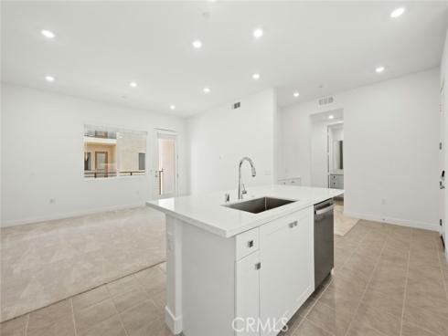 491  Mulligan  , Irvine, CA