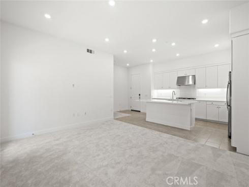 491  Mulligan  , Irvine, CA