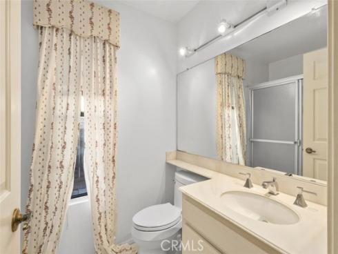 2  Bluebird  , Irvine, CA