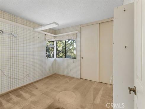 2  Bluebird  , Irvine, CA