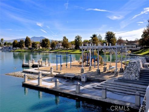 2  Bluebird  , Irvine, CA