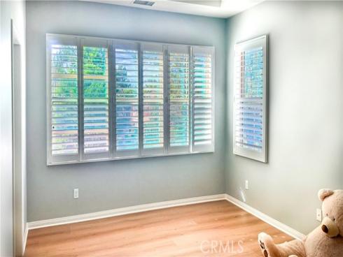 24  Oakfield  , Irvine, CA