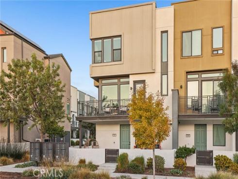 156  Keeper  , Irvine, CA